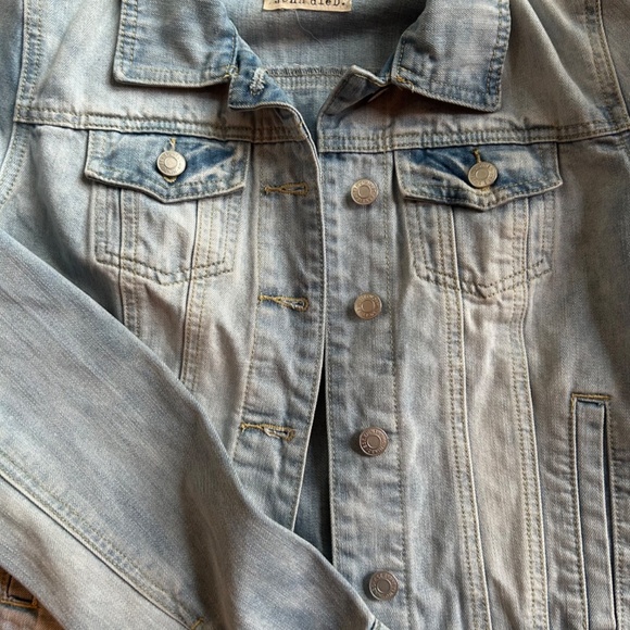 Womens’ Custom Denim Jacket - Picture 2 of 2